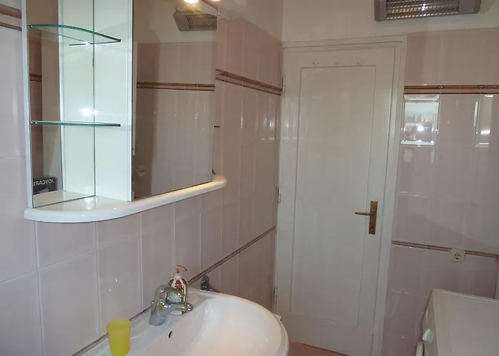 Marina アパート ザダル